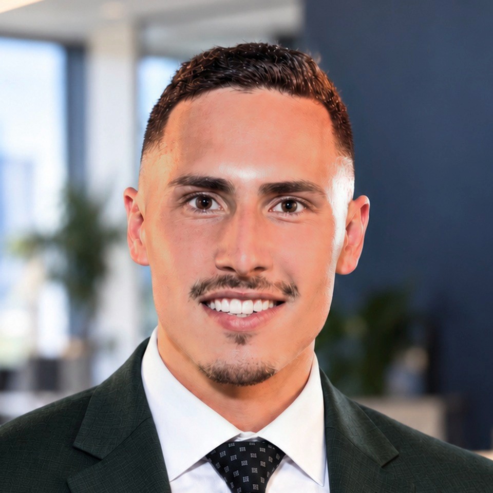 Emil Huremovic, Co-Founder and Strategy Director of Neoverse Technologies